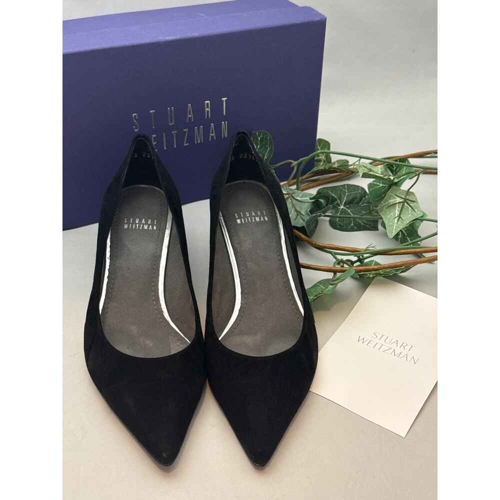 Stuart Weitzman Poco Black Suede Kitten Pumps Size 9